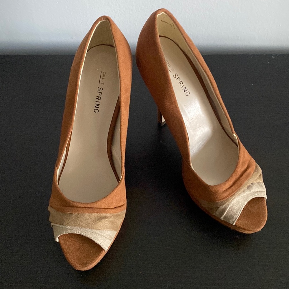 Never Been Worn! Call It Spring Brown Pumps